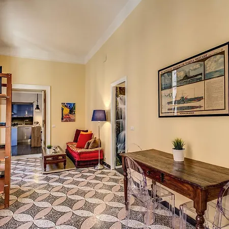 Cavour Colloseum Roma